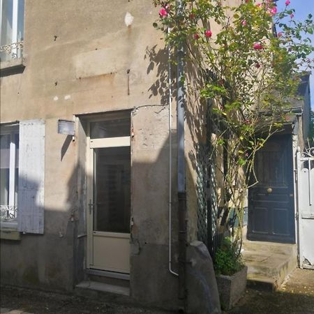 Appart Relais Art Bien-Etre Doue En Anjou Exterior photo
